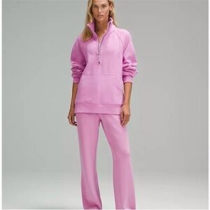 NWT Lululemon Scuba Oversized Funnel Neck